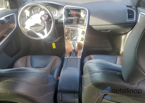 2016 Volvo Xc60 T6 Premier z USA, uszkodzony, nr VIN YV4902RK7G2793798